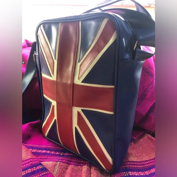 Union Jack Blue and Red Men's Bag - Picture 7 of 16